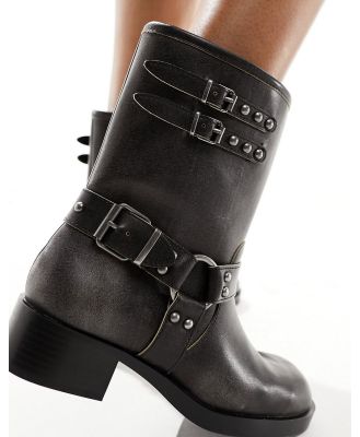 Stradivarius square toe biker boots with buckle in washed black-Grey