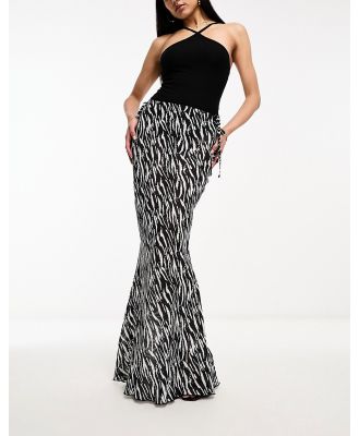 Style Cheat maxi skirt in zebra print-Multi