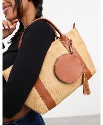 SVNX straw bucket bag in natural and terracotta-Neutral
