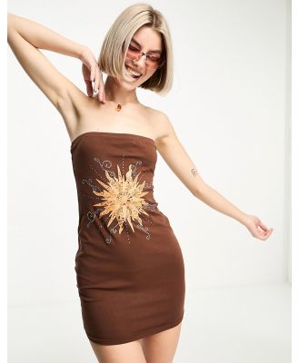 Tammy Girl bandeau mini dress with sun graphic in brown