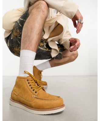 Timberland New Market 2 boat chukka boots in wheat nubuck leather-Neutral