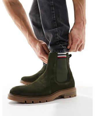 Tommy Hilfiger suede chelsea boots in army green
