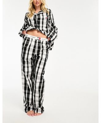 Tommy Hilfiger Unisex pyjama set in black check