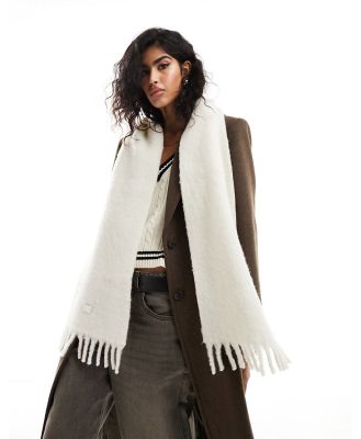 Tommy Jeans cosy knit scarf in ivory-White