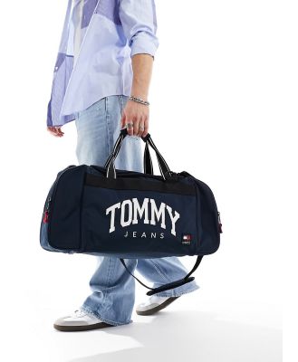 Tommy Jeans prep sport duffle bag in navy