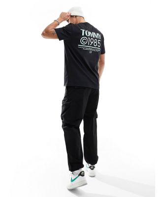 Tommy Jeans regular 1985 pop logo t-shirt in black