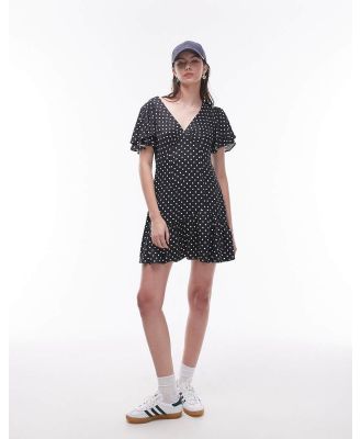 Topshop Bella mini tea dress with flutter sleeve in black and white spot print-Green