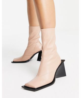Topshop Halo premium leather square toe heeled boots in camel-Neutral