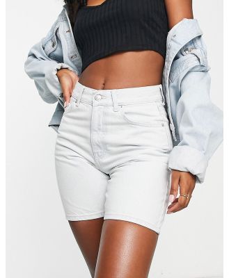 Topshop ultimate Editor denim shorts in super bleach-Blue