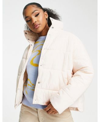 Urban Revivo padded puffer jacket in light pink