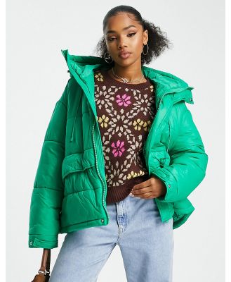 Urban Revivo padded puffer jacket with hood in green