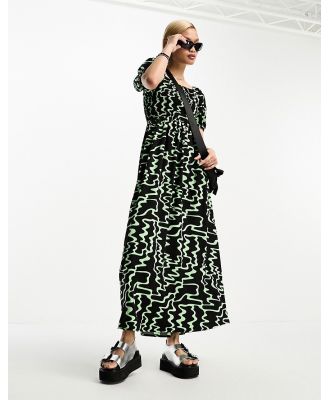 Urban Threads shirred puff sleeve maxi dress in abstract print-Green