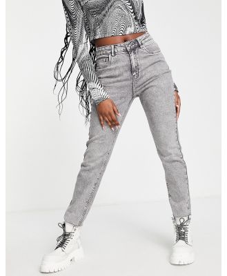 Vero Moda Brenda straight leg jeans in washed grey denim