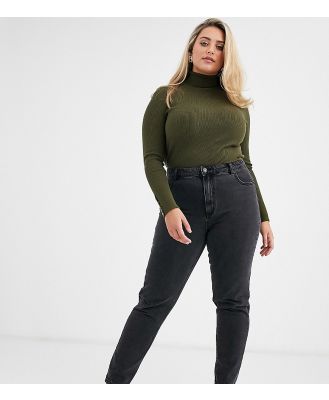 Vero Moda Curve mom jeans with high waist in washed black