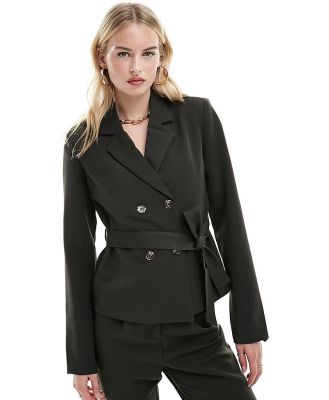 Vero Moda Tall tailored belted jacket in khaki (part of a set)-Green