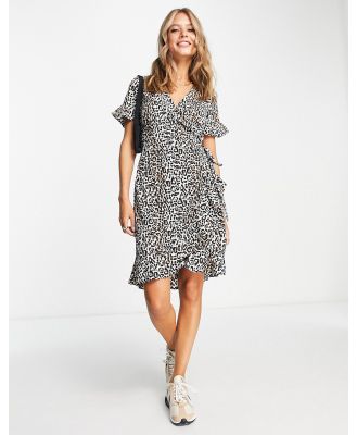 Vero Moda wrap mini dress in leopard print-Multi