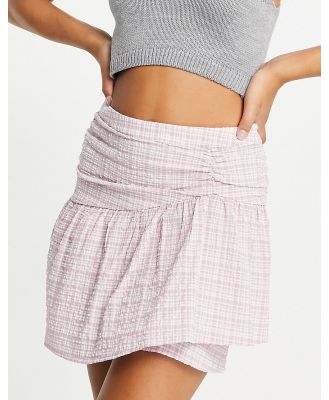Vila cheesecloth skirt with frill hem in pink check