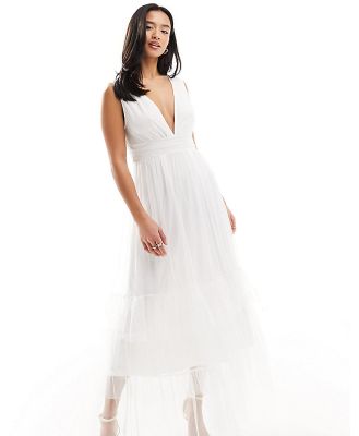 Vila Petite Bridal tulle plunge maxi dress with tiered skirt in white