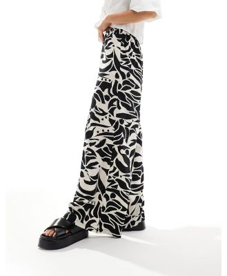 Wednesday's Girl abstract print wide leg pants in black and white