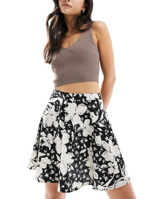 Wednesday's Girl floral print flippy mini skirt in black and cream-Multi