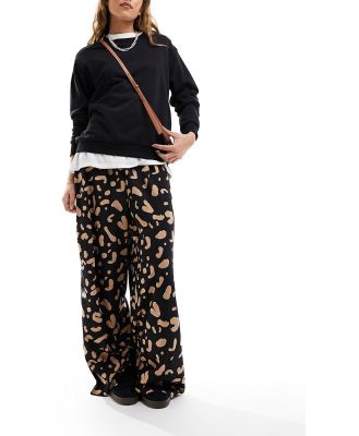 Wednesday's Girl smudge wide leg pants in black and brown