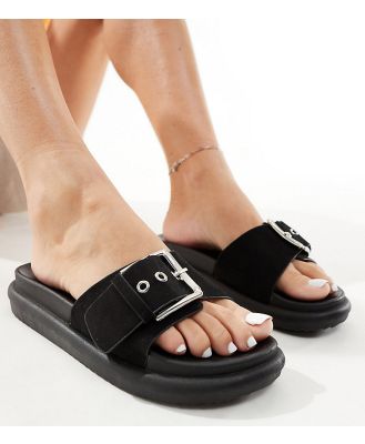 Yours buckle sandals in black
