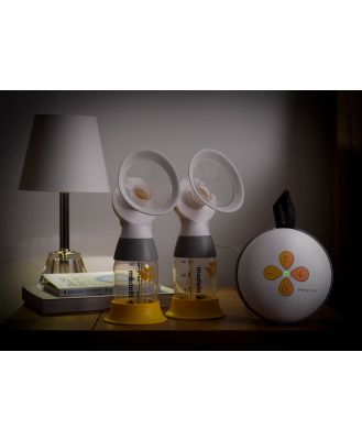 Medela Swing Maxi Double Electric Breast Pump with Bluetooth