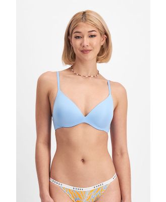 Bonds Women's Bases Wirefree Lift Bra in Blueberry Cream Size: