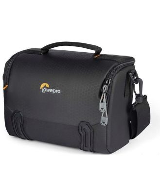 Lowepro Adventura SH 140 III Shoulder Bag - Black