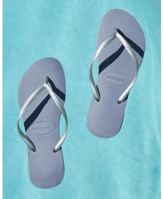 Havaianas Women's Slim Metallic Thongs Shoes in Silver