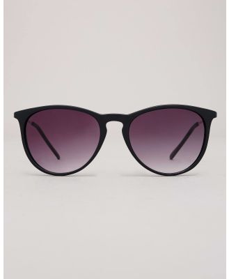 Indie Eyewear Women's Hyra Sunglasses in Black