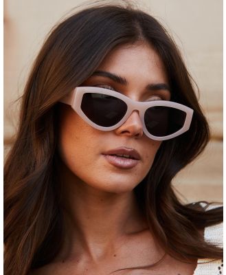 Liive Women's Lulu Sunglasses in Brown