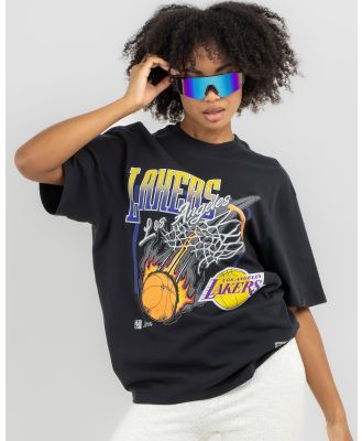 Mitchell & Ness Women's Los Angeles Lakers T-Shirt in Black