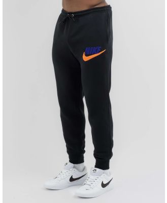 Nike Men's Club Fleece Trackpants in Black