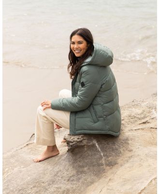 Roxy Women's Oceanside Wanderer Hooded Puffer Jacket in Green