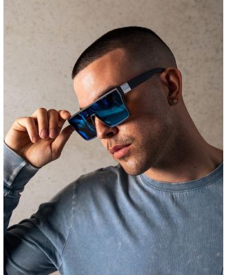 Sin Eyewear Men's Loose Cannon Polarized Sunglasses in Grey