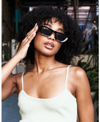 Szade Eyewear Women's Cade Polarised Sunglasses in Black