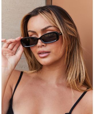 Szade Eyewear Women's Page Polarised Sunglasses in Black