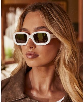 Szade Eyewear Women's Soho Sunglasses in Cream