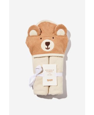 Cotton On Kids - Baby Snuggle Towel - Taupy brown/bear