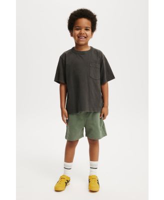 Cotton On Kids - Henry Slouch Short - Swag green core