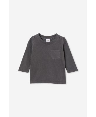 Cotton On Kids - Jamie Long Sleeve Graphic Print Tee - Rabbit grey wash with pocket