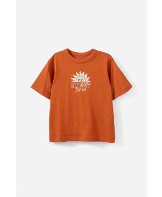 Cotton On Kids - Jonny Short Sleeve Graphic Print Tee - Rusty orange/sunny vibes