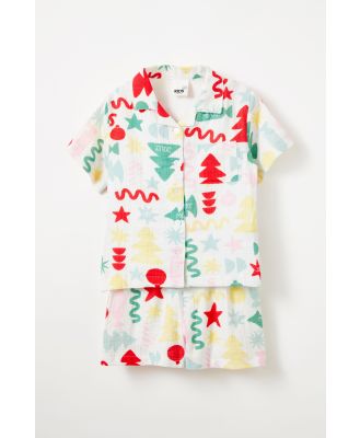 Cotton On Kids - Kids Extended Sizes Short Sleeve Pyjama Set - Vanilla/geo christmas