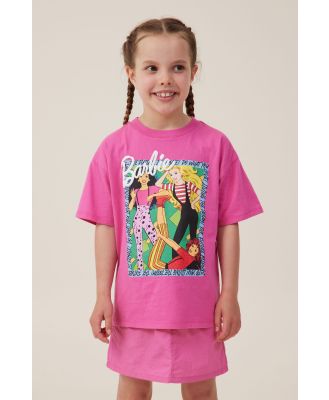Cotton On Kids - License Drop Shoulder Short Sleeve Tee - Lcn mat barbie what you love/raspberry pink