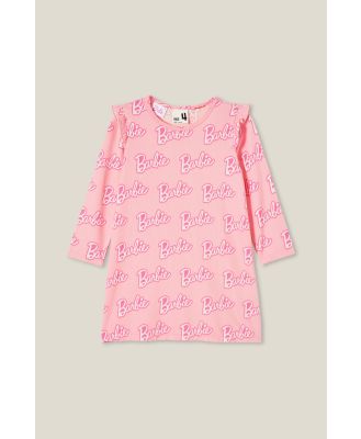 Cotton On Kids - Maddi Long Sleeve Flutter Nightie Licensed - Lcn mat blush pink/barbie script