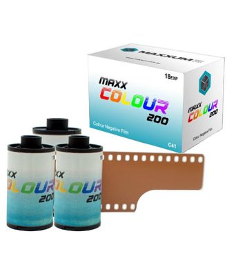 Maxxum 35mm Colour Film 18 exp ISO 200 x3