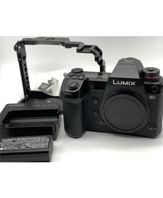 Used Panasonic S1 Body with SmallRig Cage S/N - WJ9CA001249