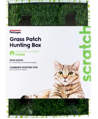 Petstages Grass Patch Hunting Box Interactive Cat Toy with Faux Grass