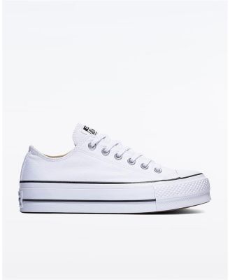 Chuck Taylor All Star Lift Ox Shoe. Size